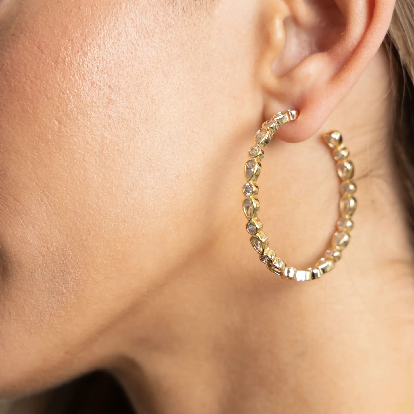 Cassidy Hoops