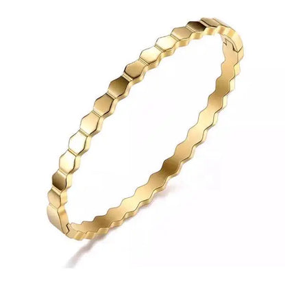 Honey Comb Bangle